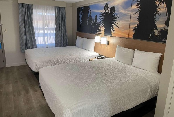 Days Inn Tucson City Center image 10